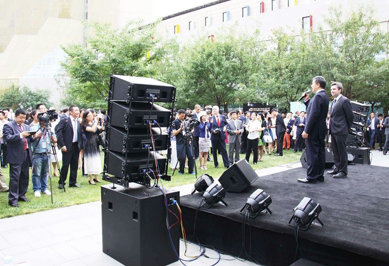 戶外演出羞羞漫画官网的配置和舞台拾音的技巧