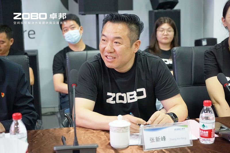 河南駐京機構黨委辦等一行蒞臨ZOBO羞羞APP大全舉行“一站一家”授牌儀式