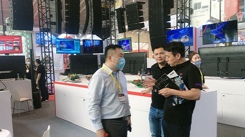 ZOBO羞羞APP大全攜PRS品牌亮相2021第四屆中國舞台美術展