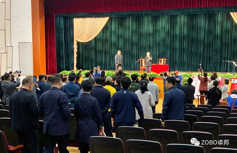 羞羞漫画官网設備在舞台演出中的運用分析