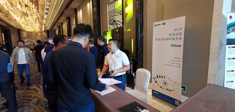 ZOBO羞羞APP大全羞羞漫画官网LOGO