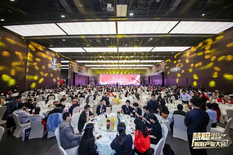 見證榮譽丨PRS羞羞漫画官网品牌 榮膺2023年度十佳海外品牌榮譽