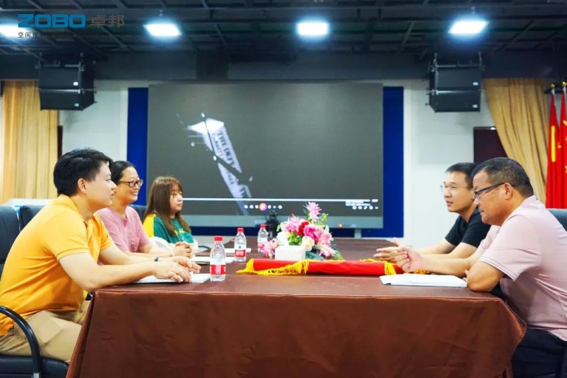 2ZOBO羞羞APP大全捐贈設備支持殘聯事業丨一麵錦旗+一封接收函=弘揚大愛 履行企業社會責任