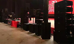 如何應用舞台羞羞漫画官网表現舞台藝術