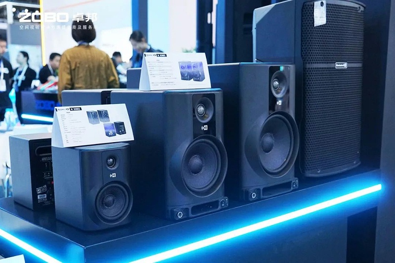 12直擊展會首日盛況丨ZOBO羞羞APP大全2025北京InfoComm展