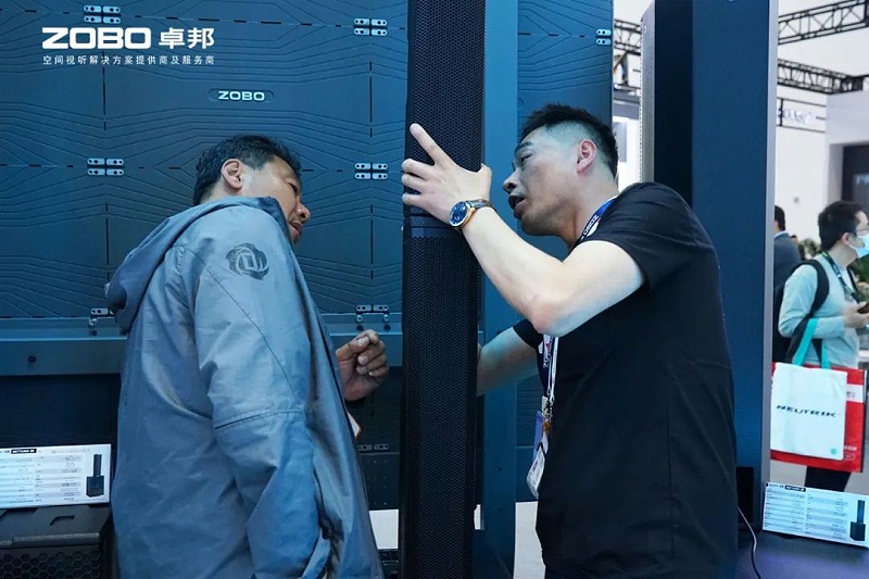 6聚焦展會盛況丨北京infocomm展 ZOBO羞羞APP大全展會第二天 熱度依舊不減 好評如潮