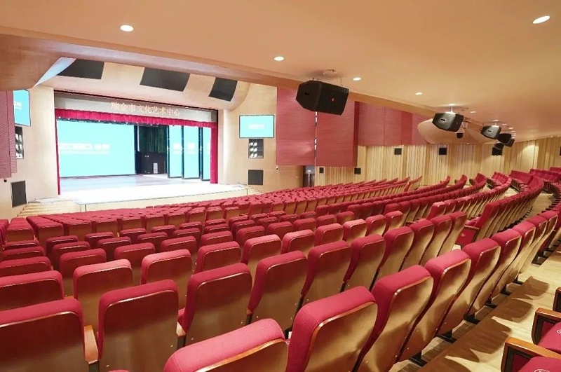 劇場成人羞羞国产视频案例丨ZOBO羞羞APP大全為瑞金市文化藝術中心提供聲光電係統的空間視聽解決方案及服務