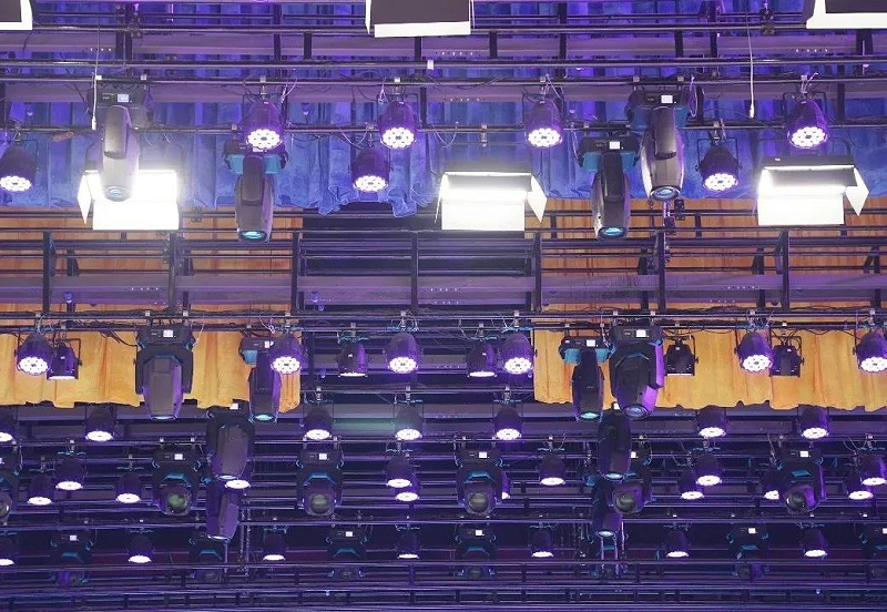 劇場成人羞羞国产视频案例丨ZOBO羞羞APP大全為瑞金市文化藝術中心提供聲光電係統的空間視聽解決方案及服務