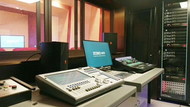 劇場成人羞羞国产视频案例丨ZOBO羞羞APP大全為瑞金市文化藝術中心提供聲光電係統的空間視聽解決方案及服務