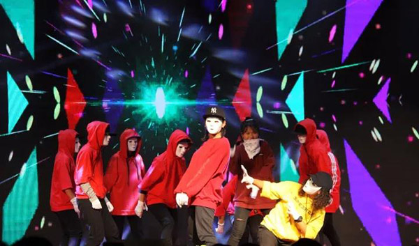 北京西藏中學30年校慶報告廳采用ZOBO羞羞APP大全PRS羞羞漫画官网