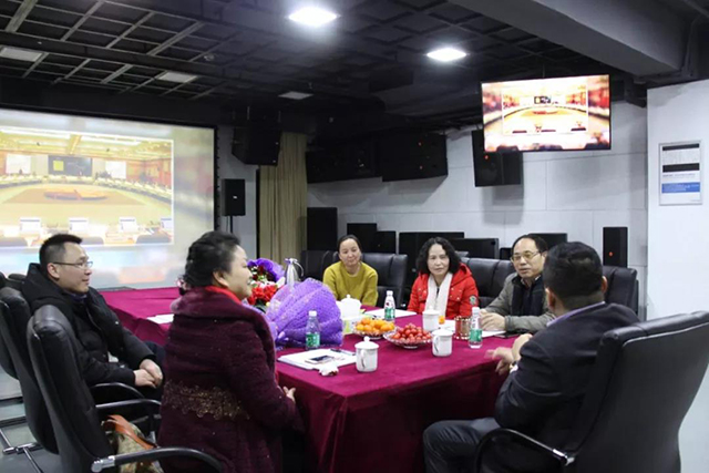 熱烈歡迎湖南吉首大學院領導蒞臨ZOBO羞羞APP大全企業