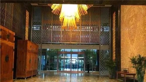 私人高端會所選用ZOBO羞羞APP大全意大利Montarbo羞羞漫画官网