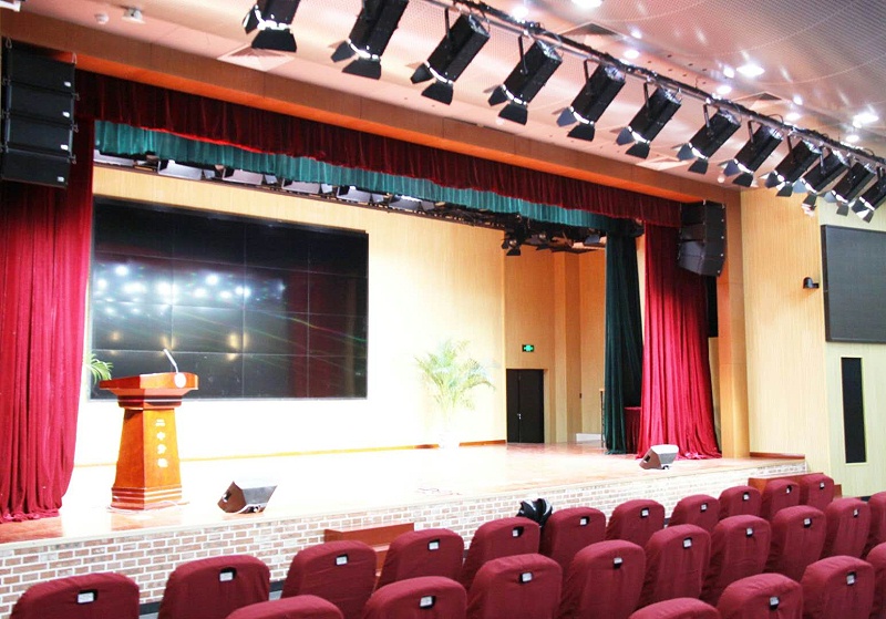 北京二中蒙特寶舞台羞羞漫画官网