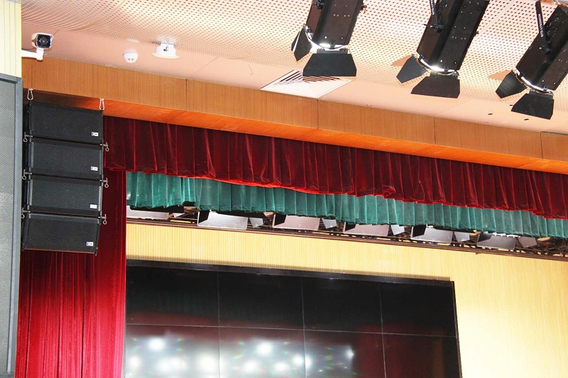 北京二中蒙特寶舞台羞羞漫画官网