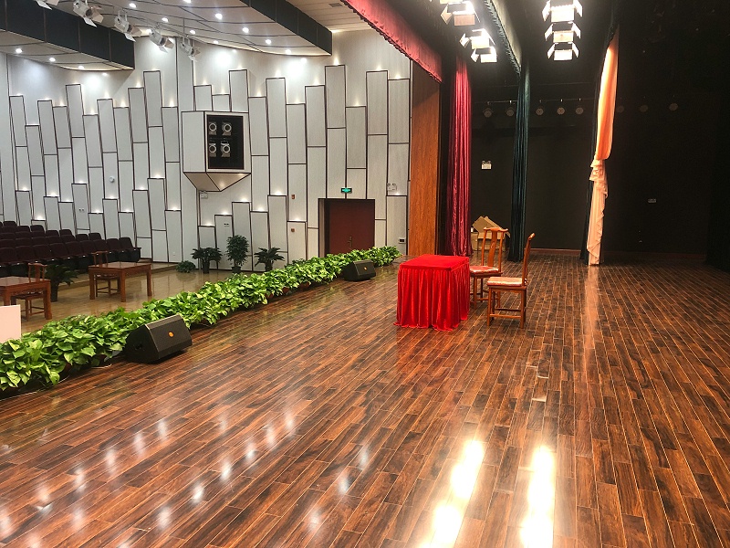 決定羞羞漫画官网設備音質好壞的主要因素