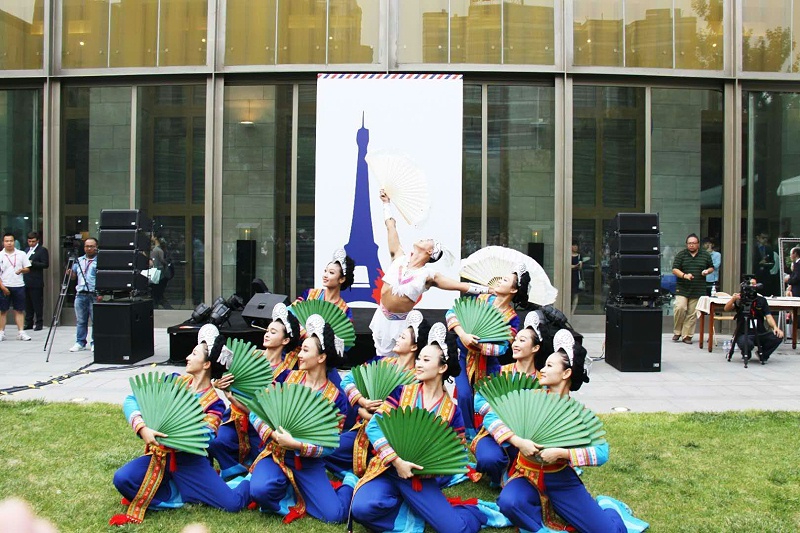 演出羞羞漫画官网設備的組成和使用方法詳解