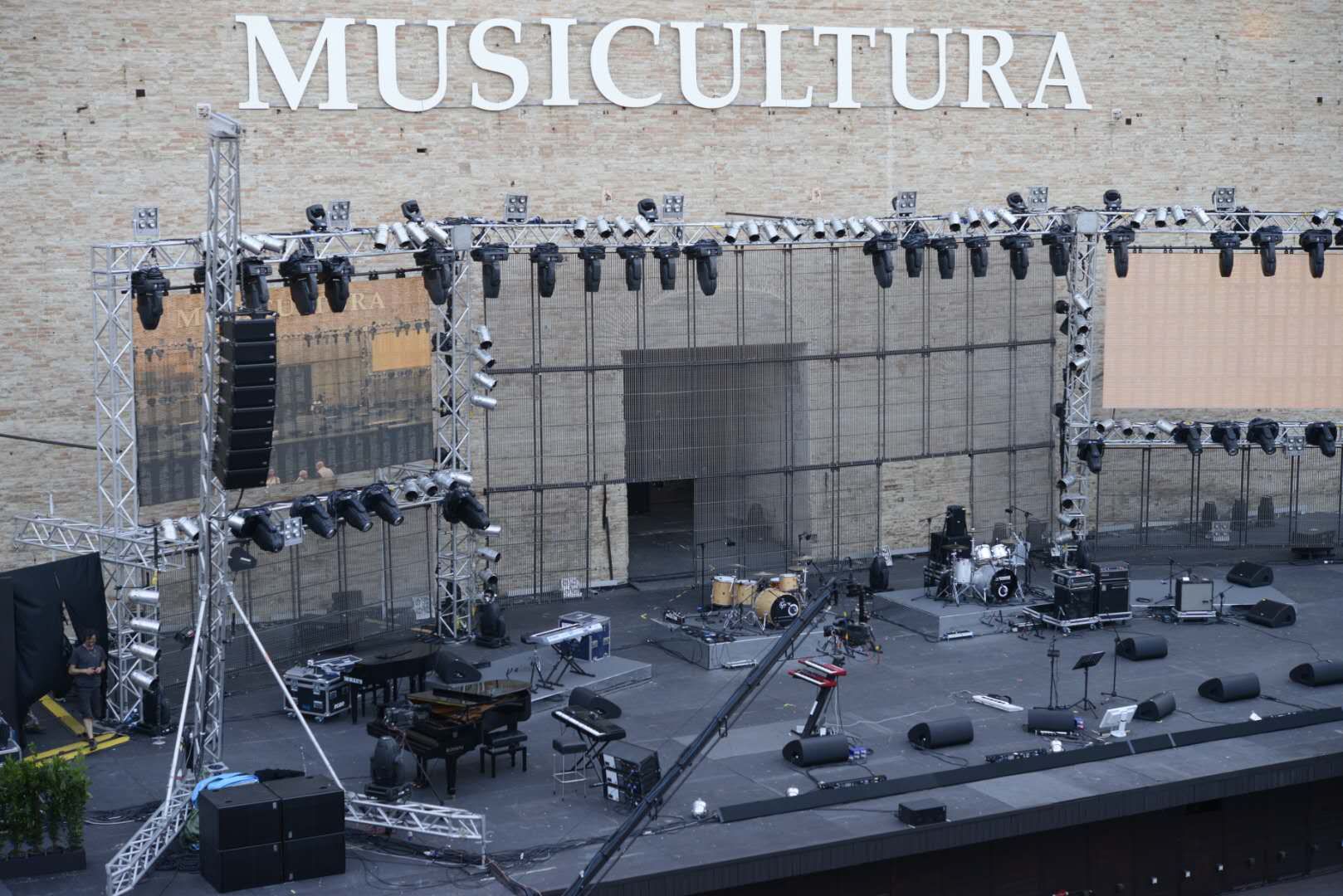 流動演出羞羞漫画官网設計思維及調試藝術