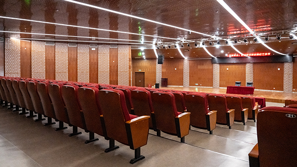 學校報告廳擴聲係統解決方案