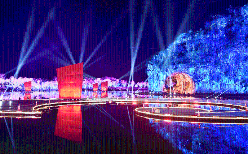 大型室外主題秀的擴聲係統解決方案