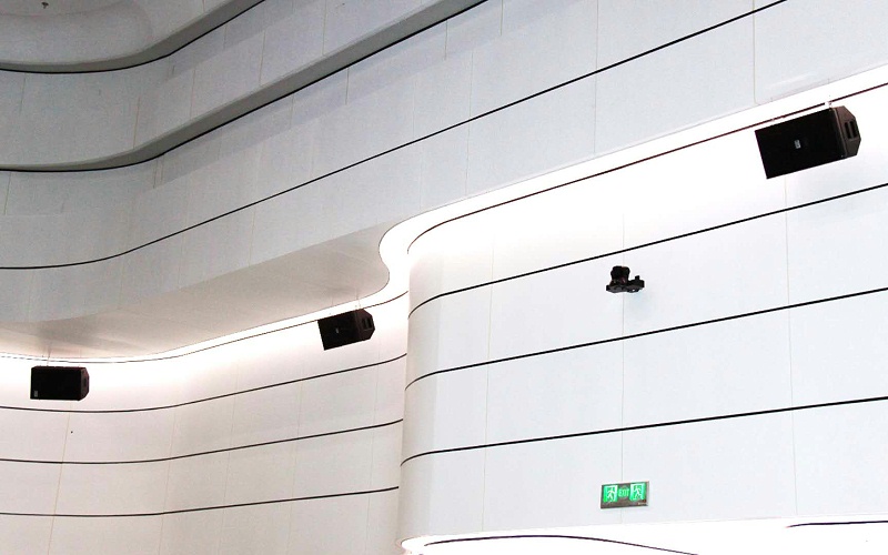 均衡器在羞羞漫画官网設備中的應用