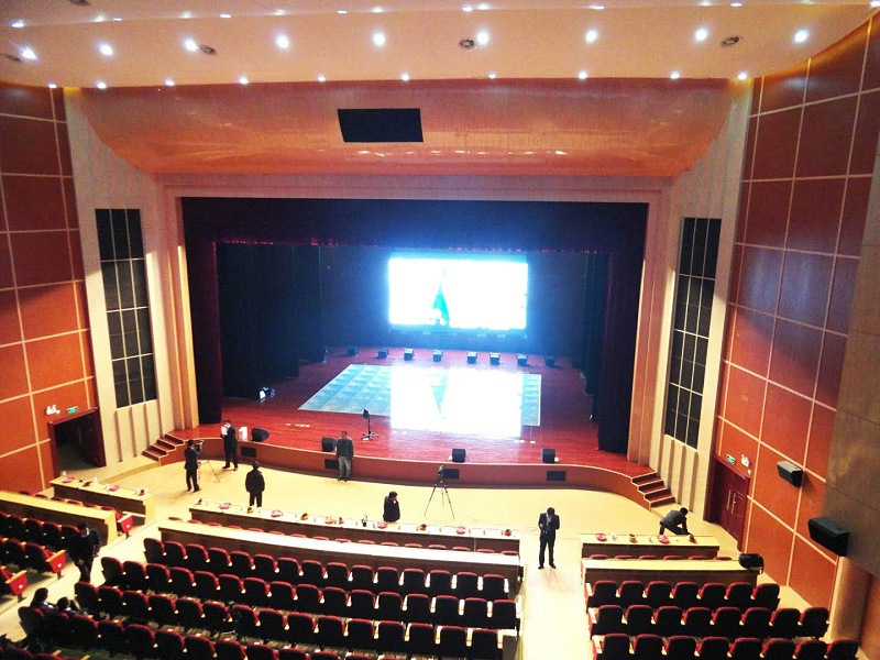 舞台羞羞漫画官网與燈光