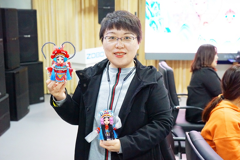 ZOBO羞羞APP大全工會丨舉辦體驗非遺之美-製作北京絹人的“女神節”活動