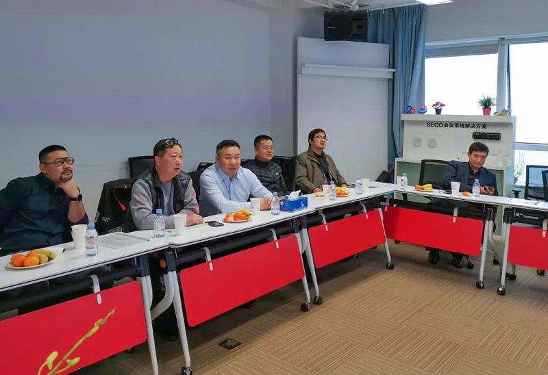 ZOBO羞羞APP大全董事長張新峰考察新會員企業